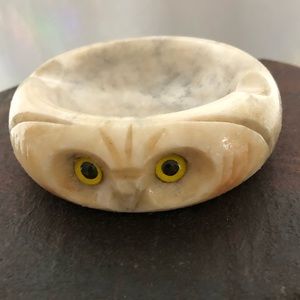 Donated. Hand Carved Natural Quartz Crystal Stunning Wise Owl Ashtray! EXC COND!